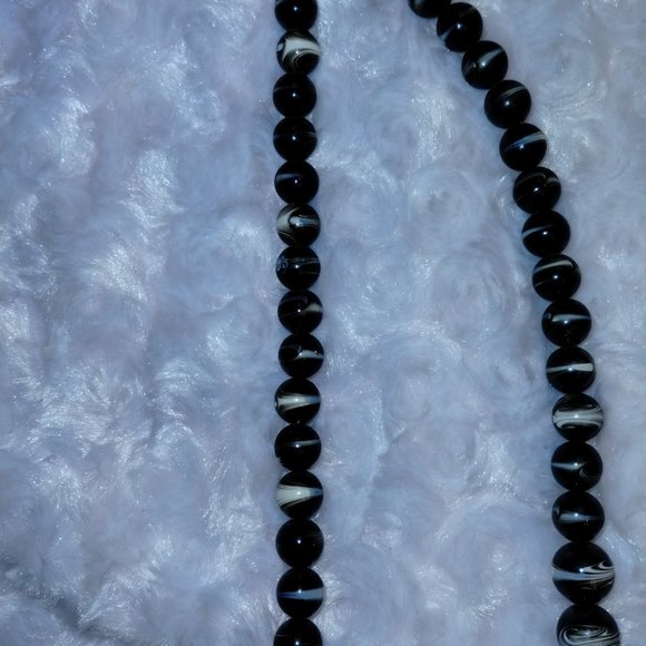 Rare Beaded Necklace - Picture 2 of 5